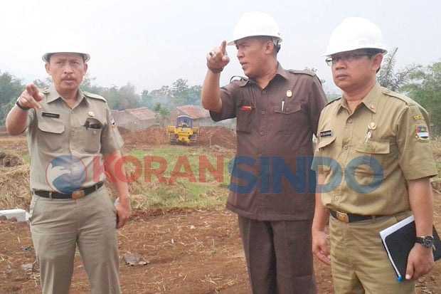 Dewan Minta Proyek Gedung...