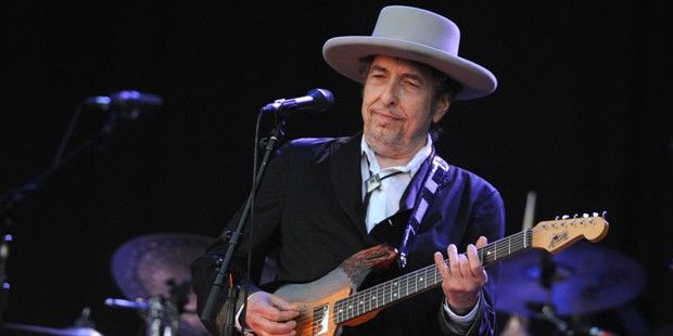 Bob Dylan Rilis Album...