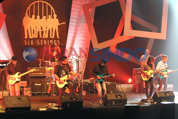 Sihir 6 Gitaris Pukau...
