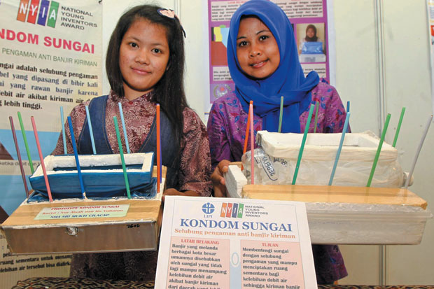 Kondom Sungai dan Alarm...