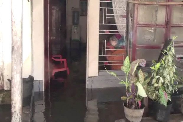 Puluhan Rumah di Medan...