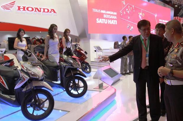 Penjualan Skutik Honda...