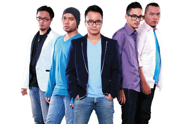 Pertarungan Dramatis,...
