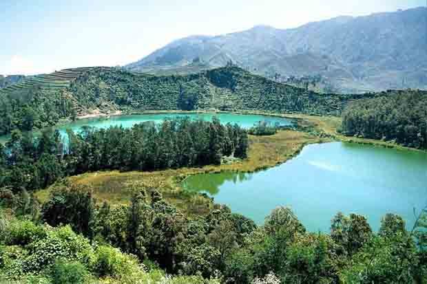 Lukisan Alam Dieng Berikan...