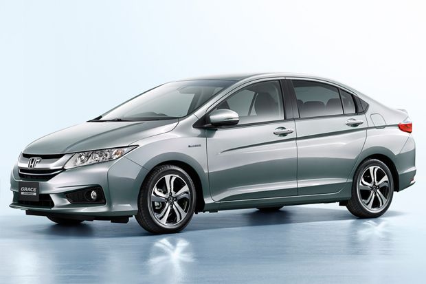 Honda Grace Hybrid Segera...