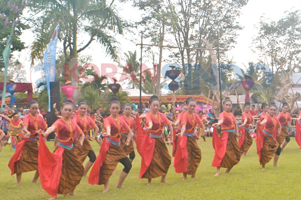 Jadi Wadah Guru Seni...