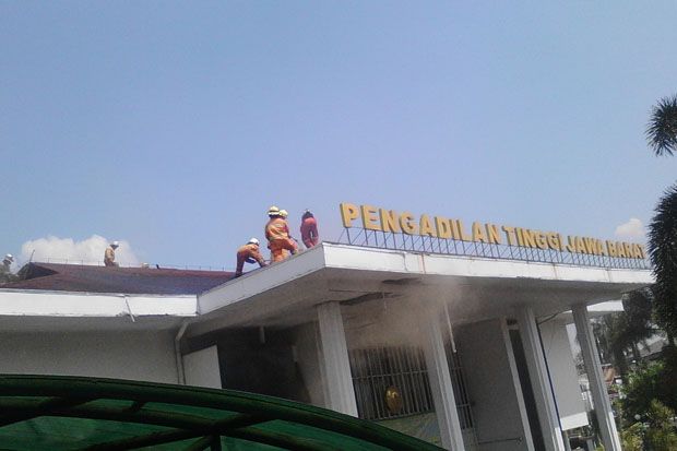 Kantor Pengadilan Tinggi...