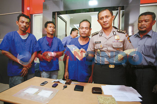 Kurir Dibayar Rp10 Juta...