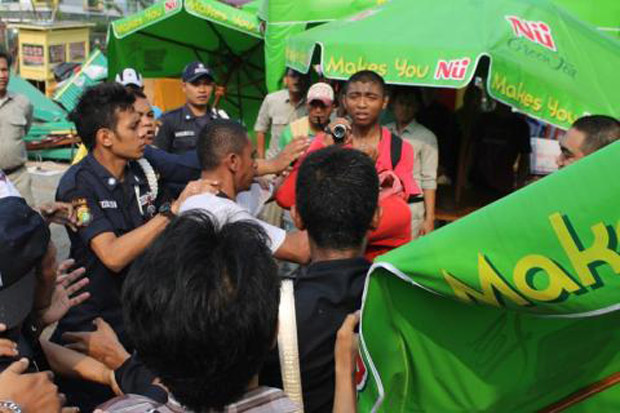 Awak Media Kecam Arogansi...