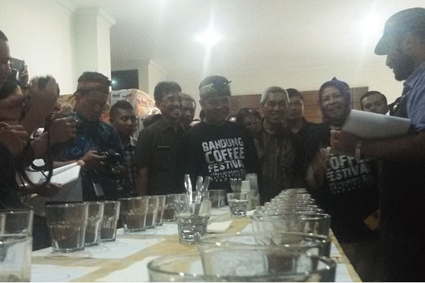 Kopi Arabika Bandung...