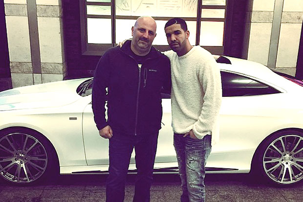 Drake Pemilik Pertama...
