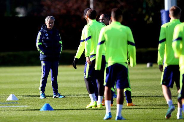 The Blues Tampilkan...