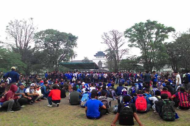 Demi Tim Pujaan, Bobotoh...
