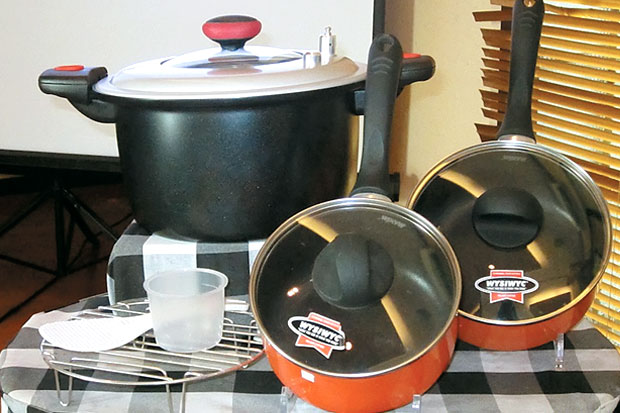 Peranti Masak Antilengket...