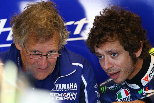 Rossi Tak Menyesal Buang...