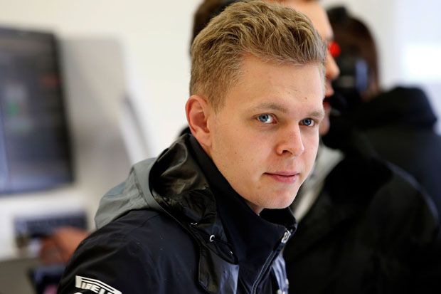 Magnussen Ngemis Kontrak...