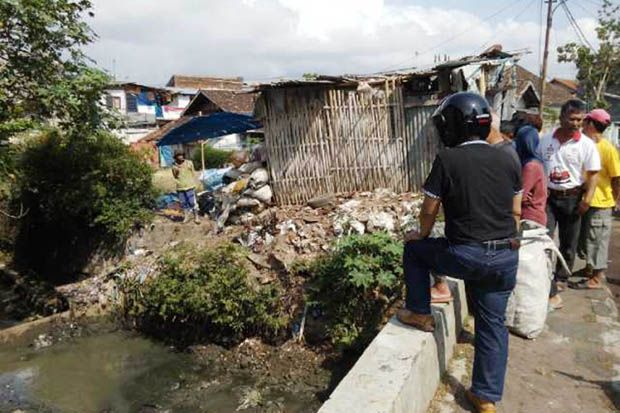 Penemuan Mayat Tukang...