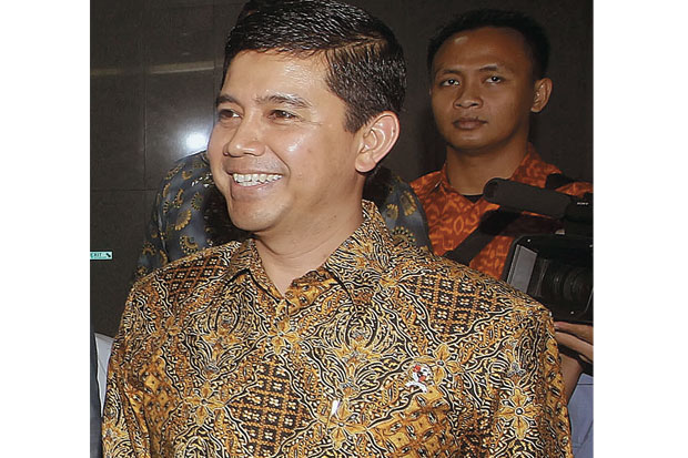 Tugas Birokrat Sebagai...