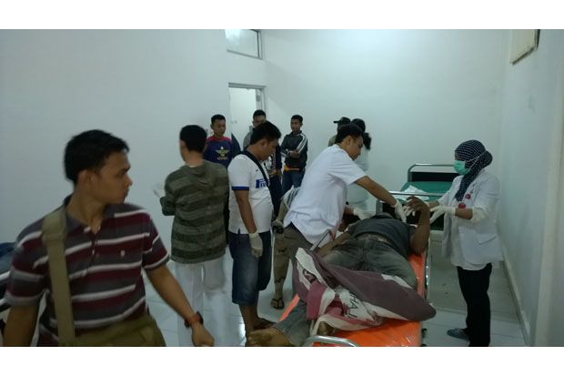 Polisi Tembak Mati Dua...
