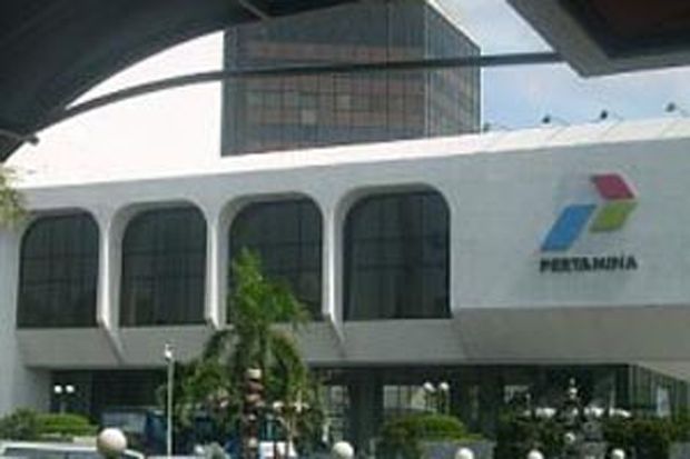 Banyak Kepentingan di...