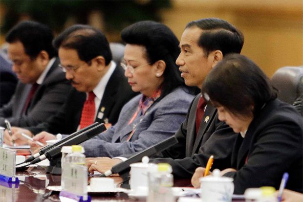 Jokowi Ajak Rusia Berinvestasi...