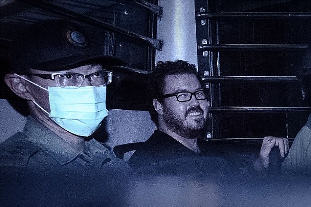 Dikirim untuk Tes Kejiwaan,...