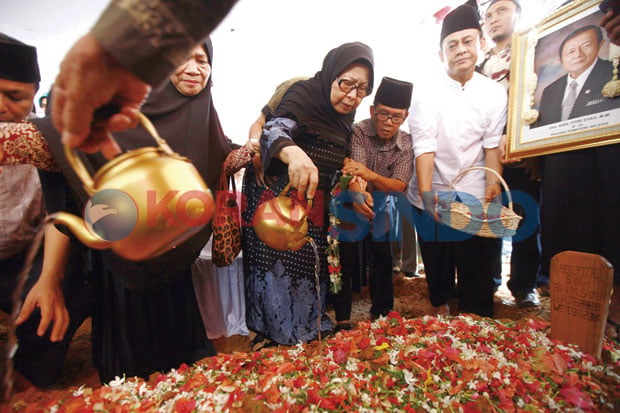 Generasi Muda Harus...