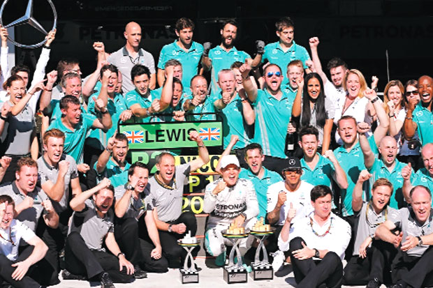 Rosberg Buka Peluang...