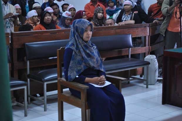 Sidang Ervani Dilanjutkan...