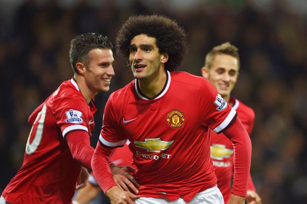 Fellaini Masih Betah...