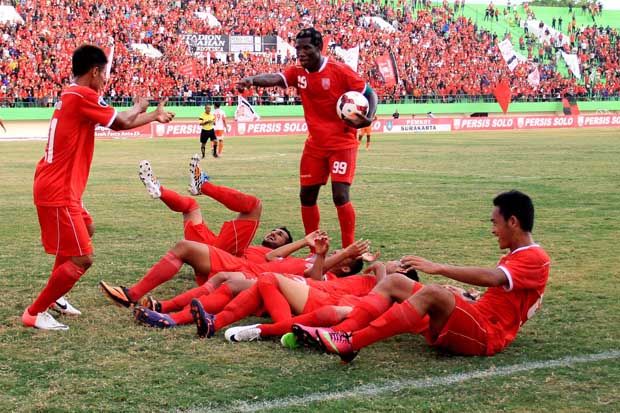 Persis Abaikan Sanksi...