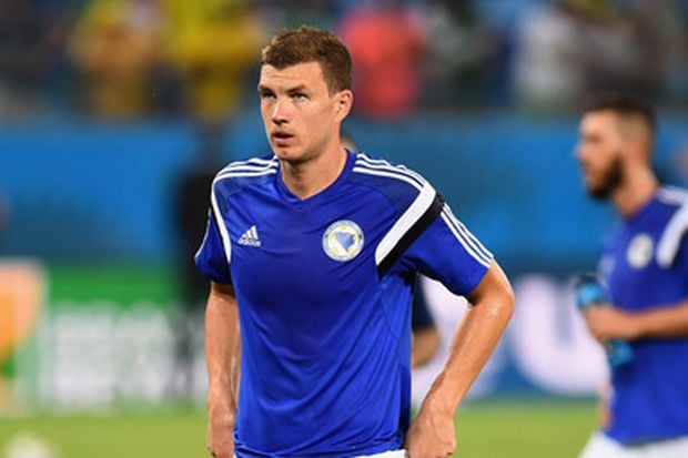 Dzeko Cedera Serius,...