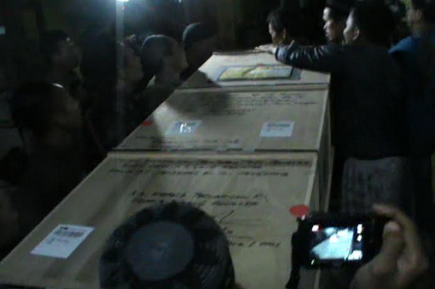 Jenazah Sumarti Ningsih...