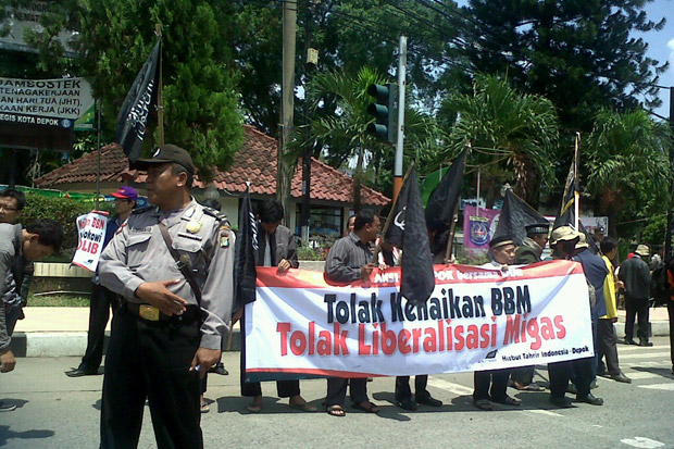 Hizbut Tahrir Indonesia:...