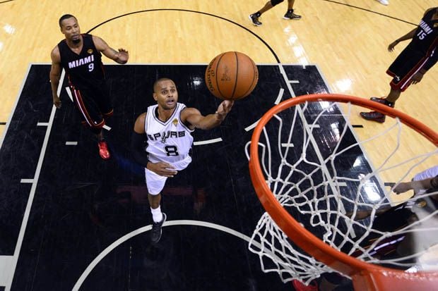 Spurs Tambah Luka Warriors
