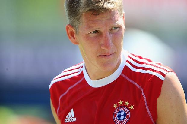 Schweinsteiger Kembali...