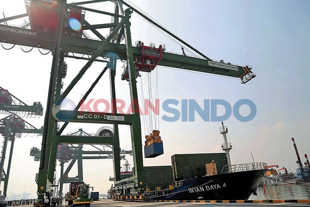 Teluk Lamong Mulai Beroperasi