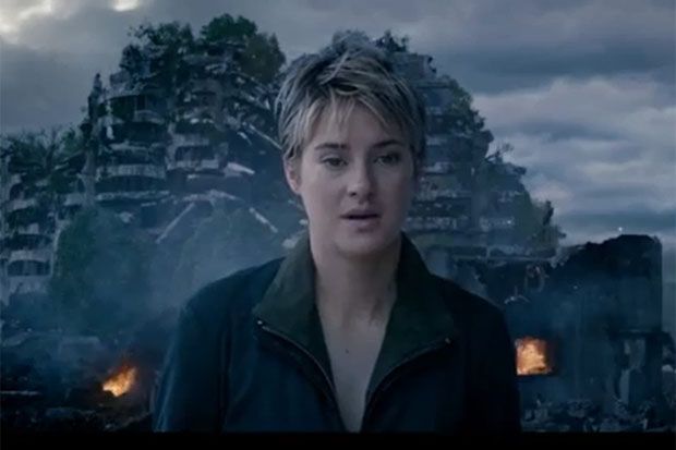 Shailene Woodley Coba...