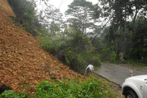 Jalan Lintas Sumatera...