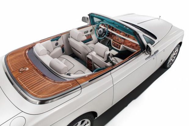 Roll-Royce Bangun Mobil...