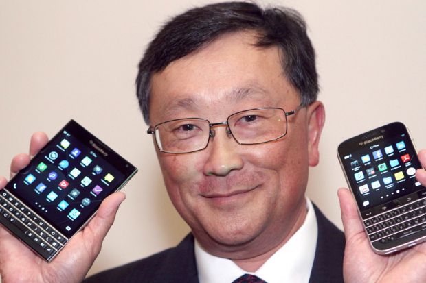 Bos BlackBerry Umumkan...