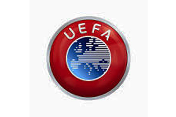 Serbia Coba Menang Tanpa...