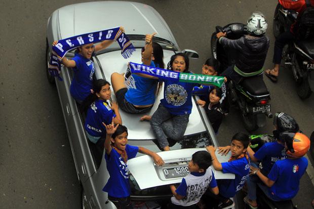 Djanur: Pergi ke Pelita...