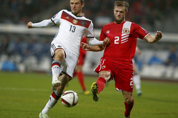 Jerman Menang, Pendukung...