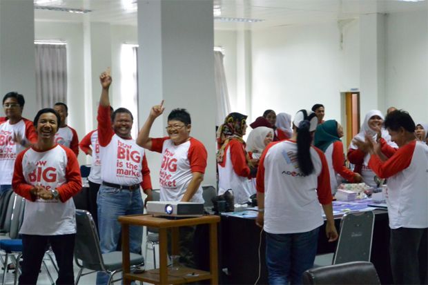Padang Sukses Gelar...