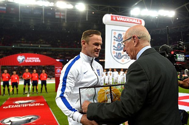Rooney Optimistis Lampaui...