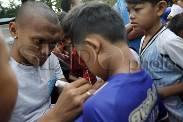 Pantau Latihan, Ferdinand...