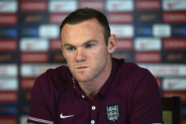 Rooney Tak Berharap...