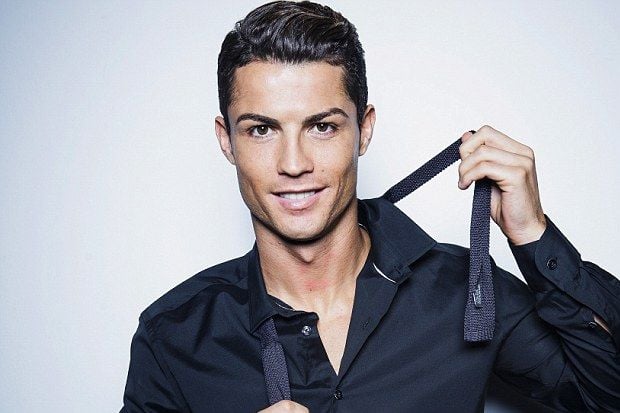 Ronaldo Jualan Baju...