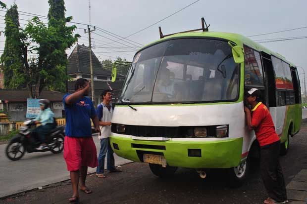 Angkutan Umum di Bantul...